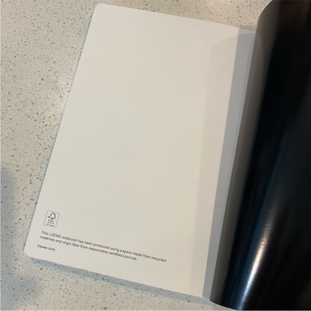 Loewe white note book - Picture 6 of 6